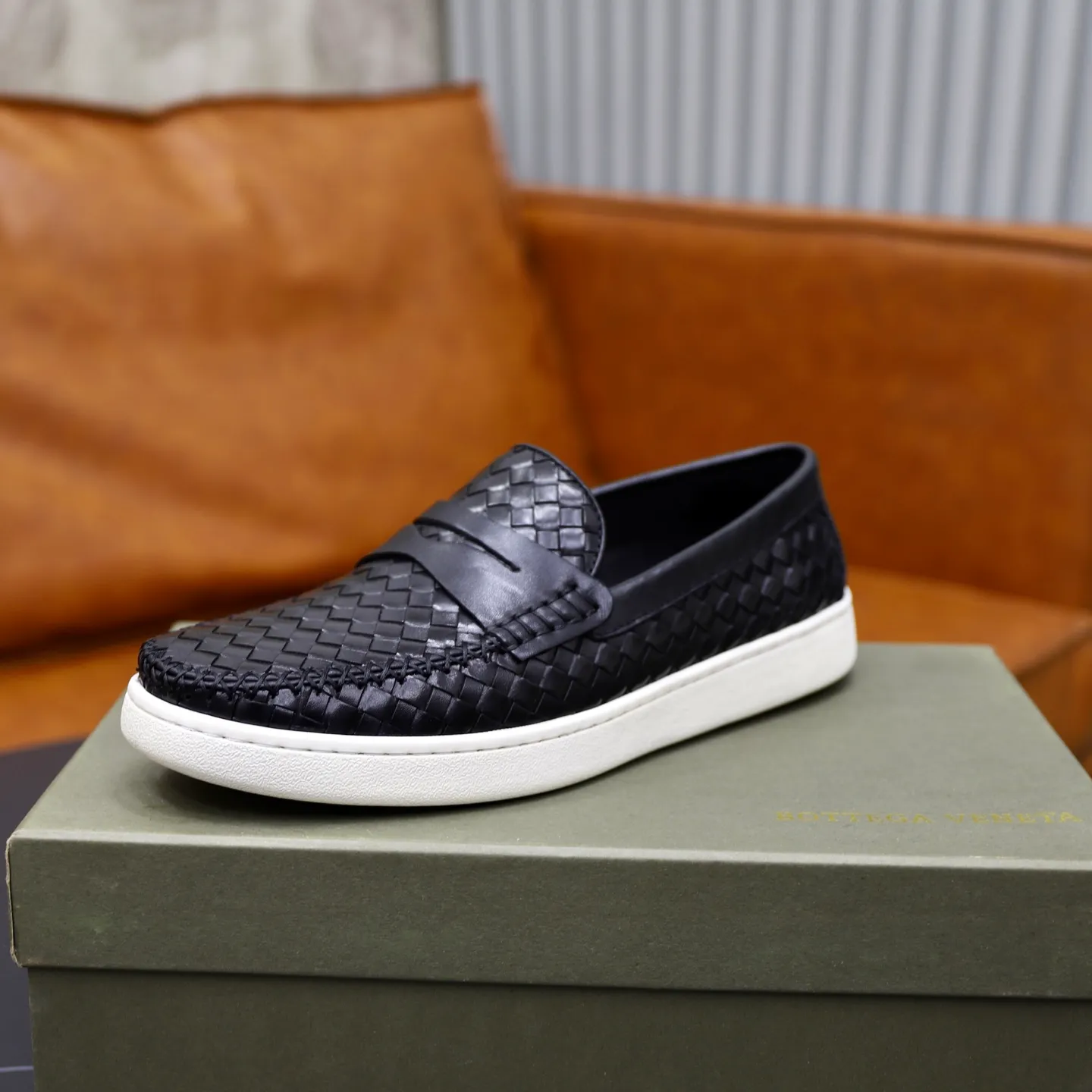 Men's shoes 💰500💰BOTTEG* VENET* - high-end boutique Size: 38-44 (45 custom-made) BV new product, calfskin artificially woven classic style harmoniously blends with contemporary fashion temperament, rubber soles are light and flexible, water-dyed cowhide!